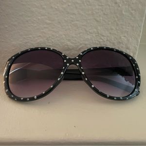 Black and White Polka Dot Sunnies